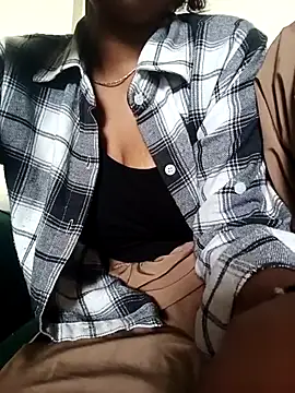 Snapshot of kissujaan chatting on October 3, 2025, 3:25 am kissujaan online show from October 3, 2025, 3:25 am