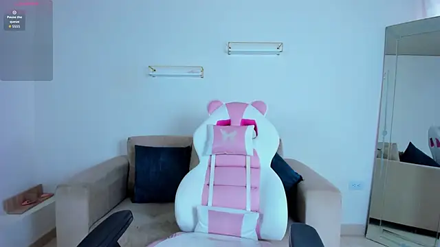 april smiith online show from February 17, 2026, 12:12 pm