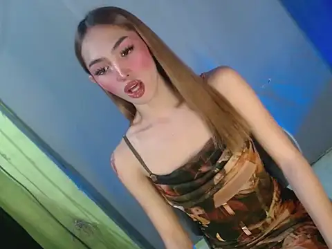 Snapshot of sweetfuckerbaby18 chatting on February 24, 2026, 3:54 pm sweetfuckerbaby18 online show from February 24, 2026, 3:54 pm