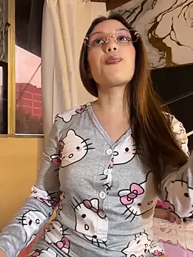 Harley J  online show from November 3, 2025, 12:28 pm