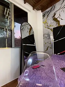 Harley J  online show from December 14, 2025, 12:32 pm