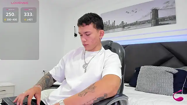 Thomas moon online show from February 19, 2026, 1:40 pm