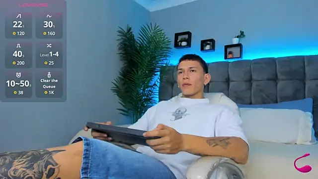 Thomas moon online show from March 6, 2026, 1:29 pm