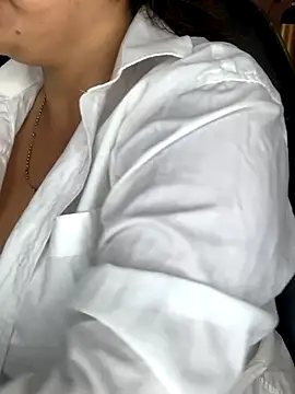 Sussan   online show from October 22, 2025, 11:54 am