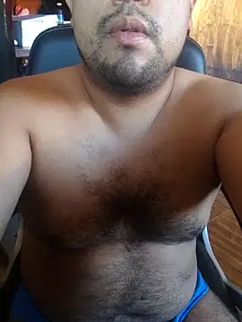 Snapshot of Hotknight chatting on October 12, 2025, 9:58 pm Hotknight online show from October 12, 2025, 9:58 pm