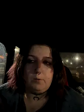 Snapshot of vanessraine chatting on September 12, 2025, 4:12 am vanessraine online show from September 12, 2025, 4:12 am