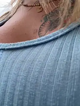 YouCandiSumisa online show from October 6, 2025, 6:27 pm