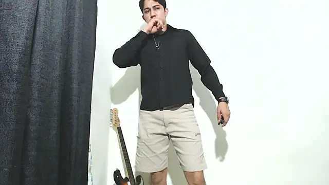 Snapshot of Penelope77 chatting on November 23, 2025, 6:46 am Penelope77 online show from November 23, 2025, 6:46 am