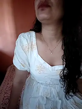Snapshot of CUTE-PX chatting on September 22, 2025, 3:52 am CUTE-PX online show from September 22, 2025, 3:52 am