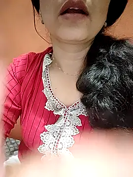 Snapshot of CUTE-PX chatting on October 2, 2025, 1:51 pm CUTE-PX online show from October 2, 2025, 1:51 pm
