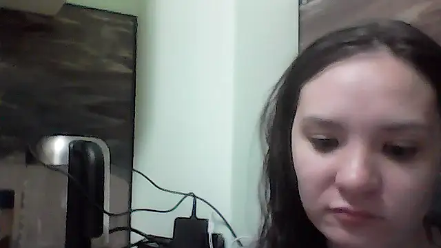 Snapshot of KatrinxCute chatting on October 18, 2025, 8:53 pm KatrinxCute online show from October 18, 2025, 8:53 pm
