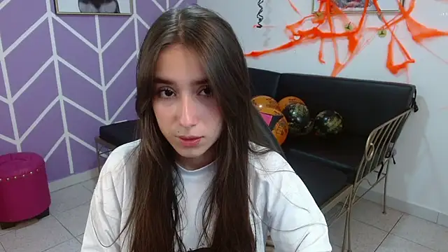 Adhara Kitten online show from November 4, 2025, 12:59 pm