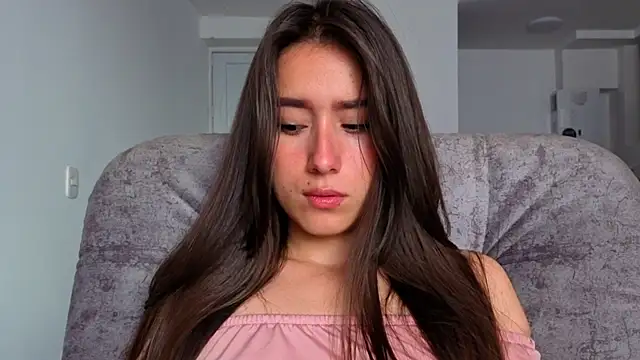 Adhara Kitten online show from April 18, 2026, 1:48 pm