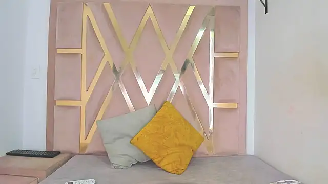 dannyasm online show from November 4, 2025, 12:37 pm