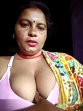 Snapshot of Hot_komal1 chatting on September 25, 2025, 10:24 pm Hot komal1 online show from September 25, 2025, 10:24 pm