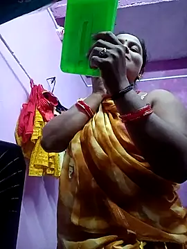 Snapshot of Hot_komal1 chatting on September 29, 2025, 12:54 pm Hot komal1 online show from September 29, 2025, 12:54 pm