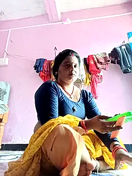 Snapshot of Hot_komal1 chatting on October 4, 2025, 10:13 am Hot komal1 online show from October 4, 2025, 10:13 am