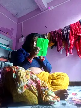 Snapshot of Hot_komal1 chatting on October 9, 2025, 10:13 am Hot komal1 online show from October 9, 2025, 10:13 am