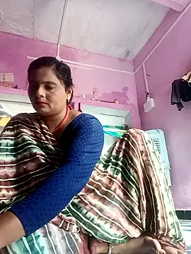 Snapshot of Hot_komal1 chatting on October 13, 2025, 9:42 am Hot komal1 online show from October 13, 2025, 9:42 am