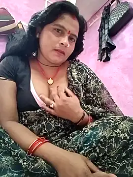 Snapshot of Hot_komal1 chatting on October 15, 2025, 7:41 am Hot komal1 online show from October 15, 2025, 7:41 am