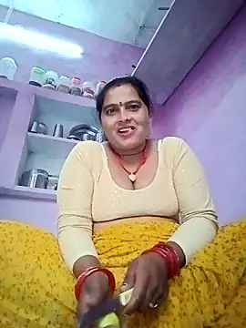 Snapshot of Hot_komal1 chatting on November 3, 2025, 12:17 pm Hot komal1 online show from November 3, 2025, 12:17 pm