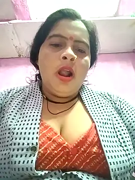 Snapshot of Hot_komal1 chatting on November 13, 2025, 7:35 pm Hot komal1 online show from November 13, 2025, 7:35 pm