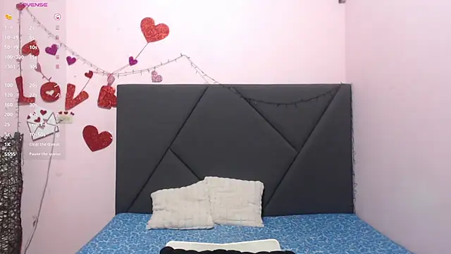 pamela echeverria online show from March 12, 2026, 11:16 am