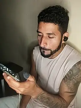 Alexsexygamer online show from October 12, 2025, 2:32 am