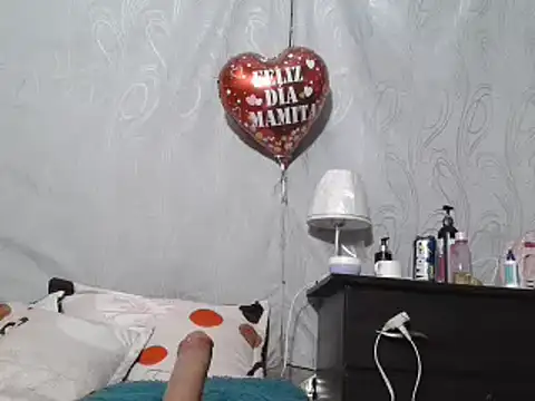 CataleyaRosee online show from February 14, 2026, 2:52 am