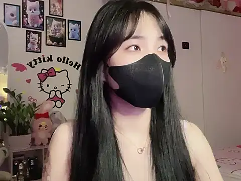 keelinnn19 online show from November 6, 2025, 6:20 pm