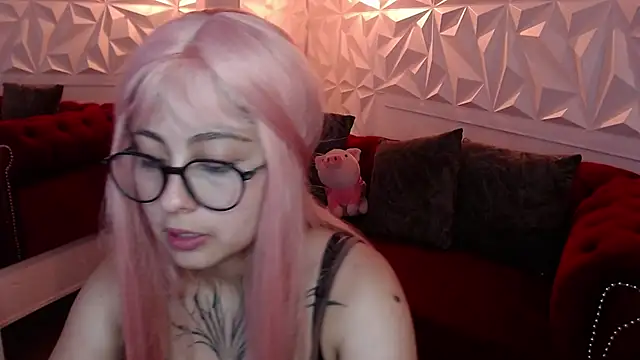 Snapshot of sophiaa_7 chatting on March 5, 2026, 6:26 pm sophiaa 7 online show from March 5, 2026, 6:26 pm