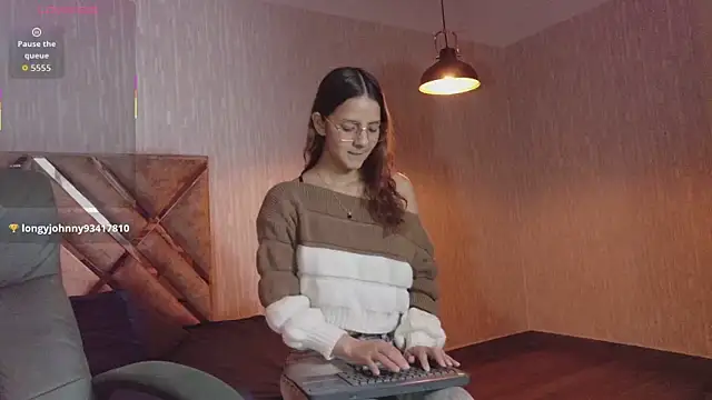 Snapshot of angeles_azul chatting on October 7, 2025, 2:47 pm angeles azul online show from October 7, 2025, 2:47 pm