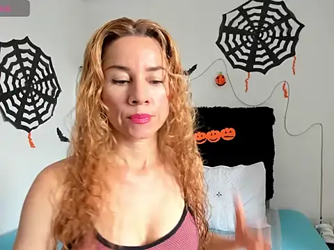 angie blondies online show from October 6, 2025, 3:53 pm
