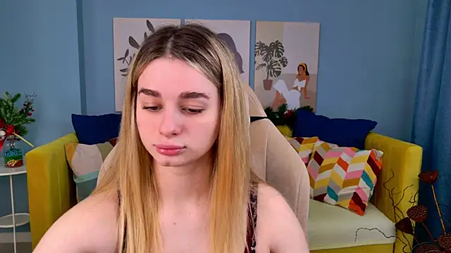 SweetyLicky online show from January 6, 2026, 4:11 pm