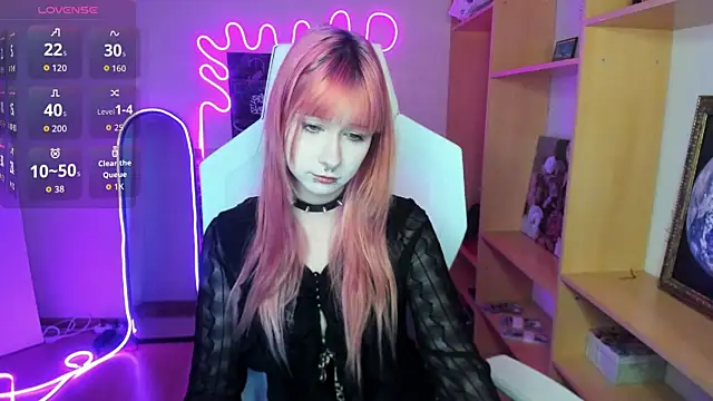 AmamiDark online show from October 4, 2025, 1:47 am