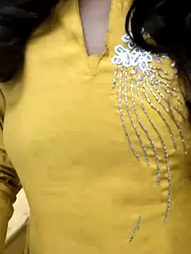 Kayna Rawat online show from November 5, 2025, 10:48 am