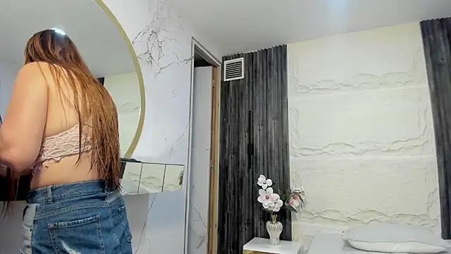 BabyAngel18  online show from January 16, 2026, 11:36 am