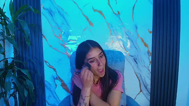 Snapshot of DanielaMonroe chatting on February 27, 2026, 9:15 pm DanielaMonroe online show from February 27, 2026, 9:15 pm