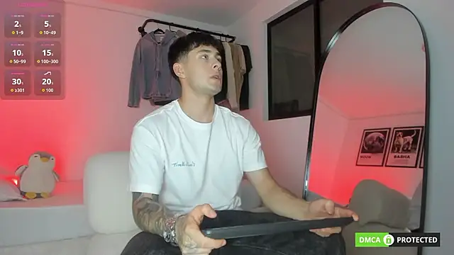 Snapshot of twinguys chatting on February 16, 2026, 6:15 pm twinguys online show from February 16, 2026, 6:15 pm