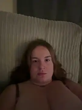 busty p online show from October 26, 2025, 9:21 pm