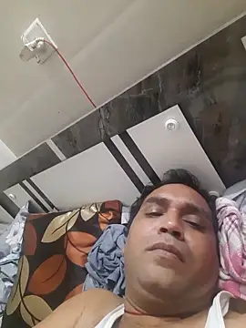 Hot-boy077 online show from November 28, 2025, 6:32 pm