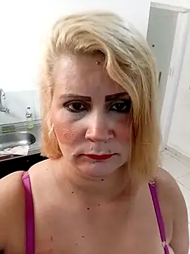 flavinhasensual online show from November 5, 2025, 1:11 pm