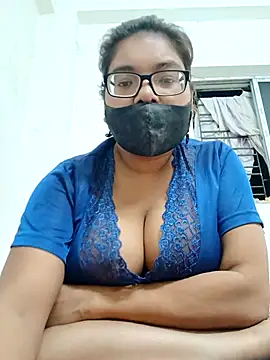 Elie couple143 online show from October 16, 2025, 6:53 pm