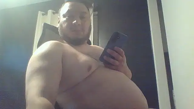 Snapshot of raredick chatting on June 20, 2026, 6:27 am raredick online show from June 20, 2026, 6:27 am