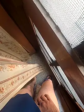 desir3dlund online show from March 4, 2026, 10:54 am