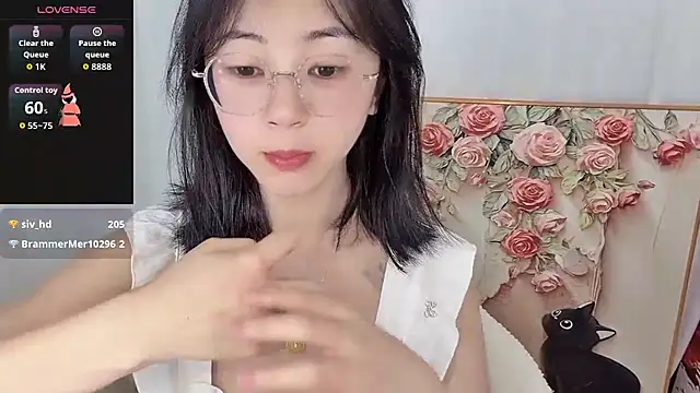 nini a online show from July 11, 2026, 8:06 am