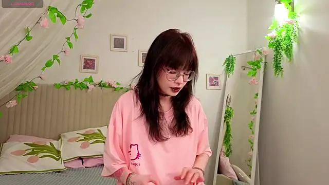 Misa Perfect online show from December 1, 2025, 11:48 am