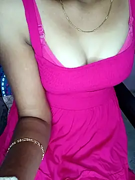 Nidhi lovely online show from January 18, 2026, 3:21 am