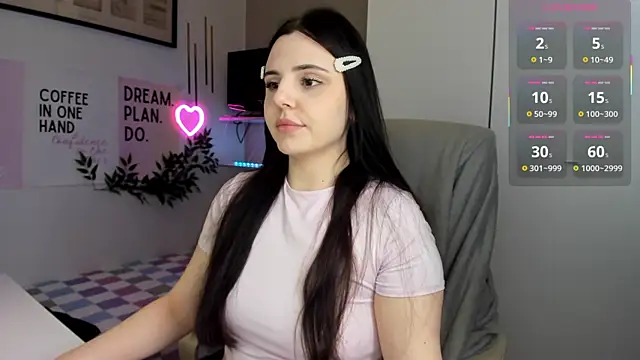 LiaWoow online show from January 7, 2026, 8:06 am