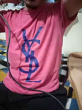 HitShelf online show from December 19, 2025, 6:37 pm